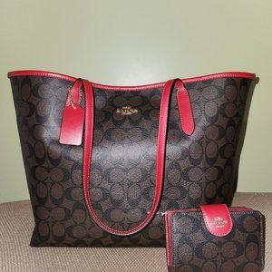 Coach City Tote in Signature Canvas and Wallet